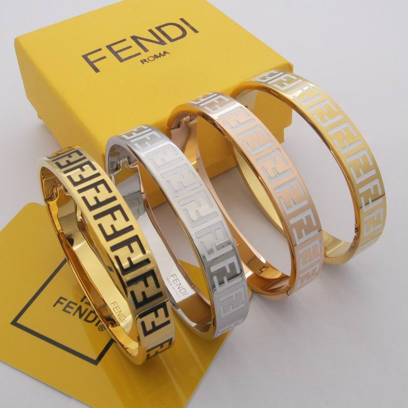 Fendi bracelet 03lyr28